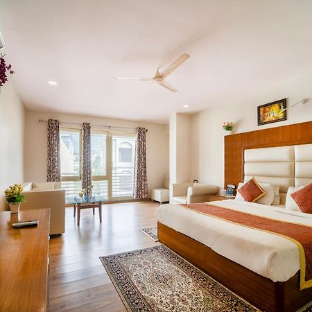 Hotel Rama Trident, Katra Katra  Zewnętrze zdjęcie