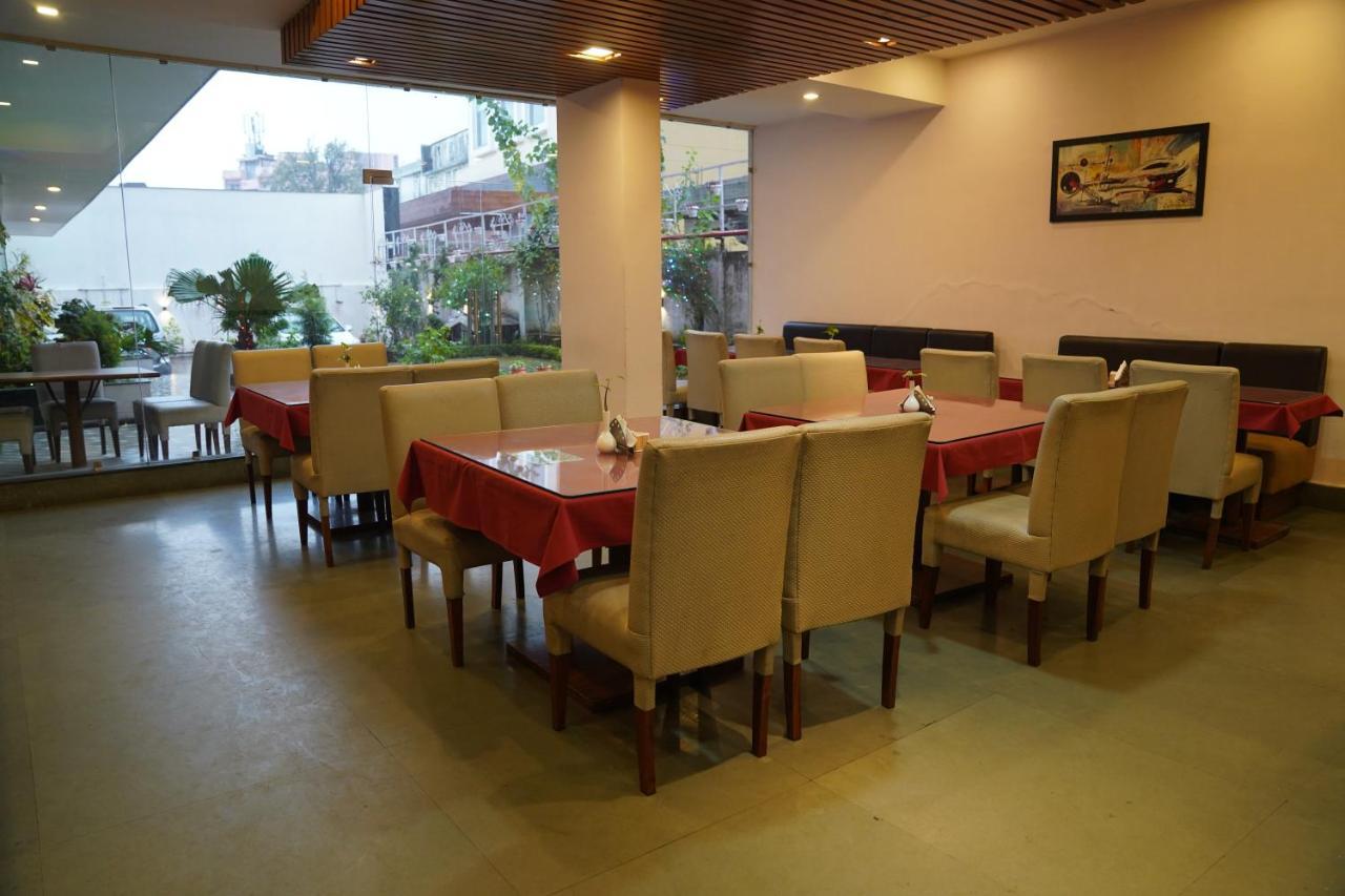 Hotel Rama Trident, Katra Katra  Zewnętrze zdjęcie