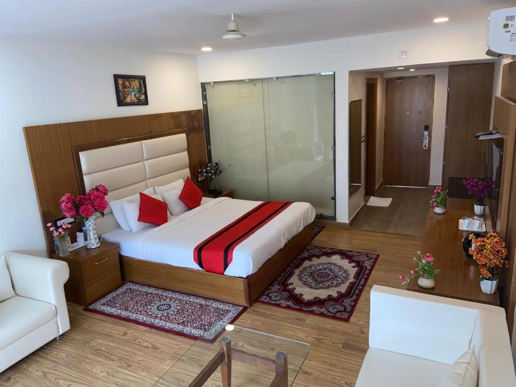 Hotel Rama Trident, Katra Katra  Zewnętrze zdjęcie