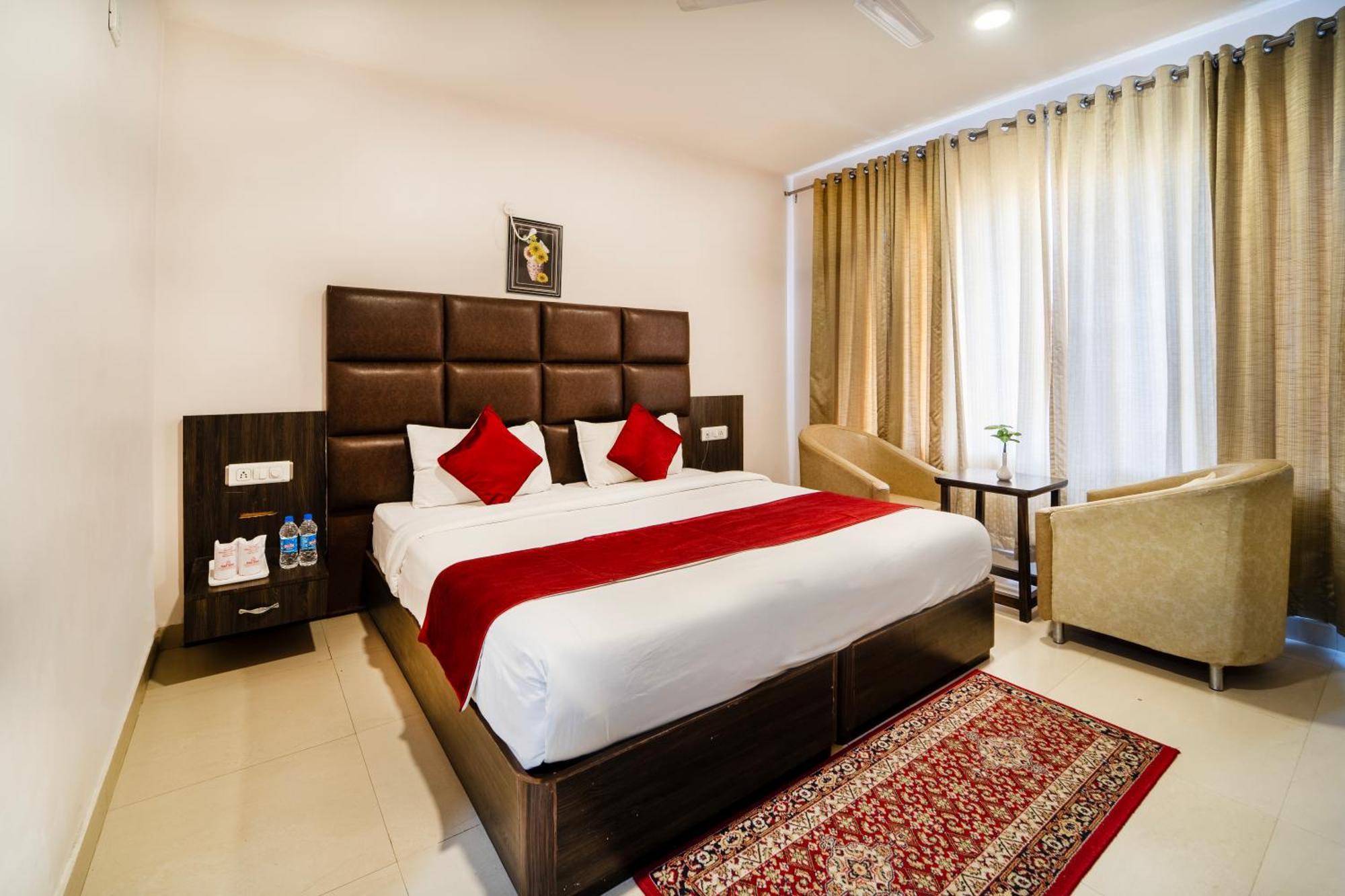Hotel Rama Trident, Katra Katra  Zewnętrze zdjęcie