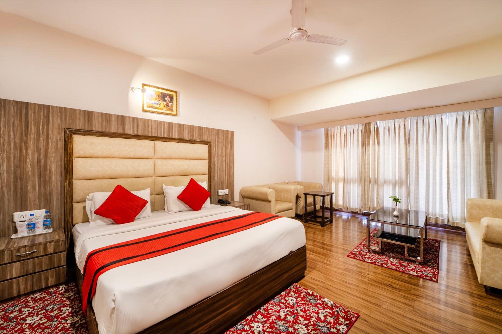 Hotel Rama Trident, Katra Katra  Zewnętrze zdjęcie