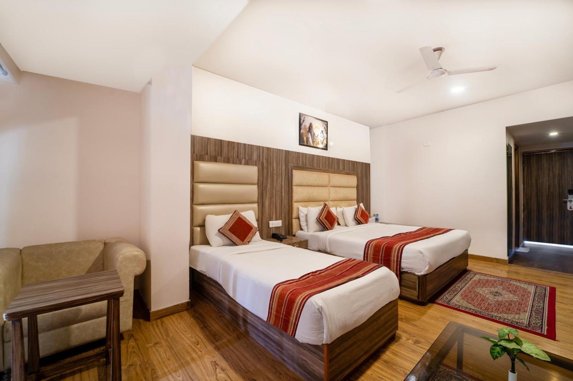Hotel Rama Trident, Katra Katra  Zewnętrze zdjęcie