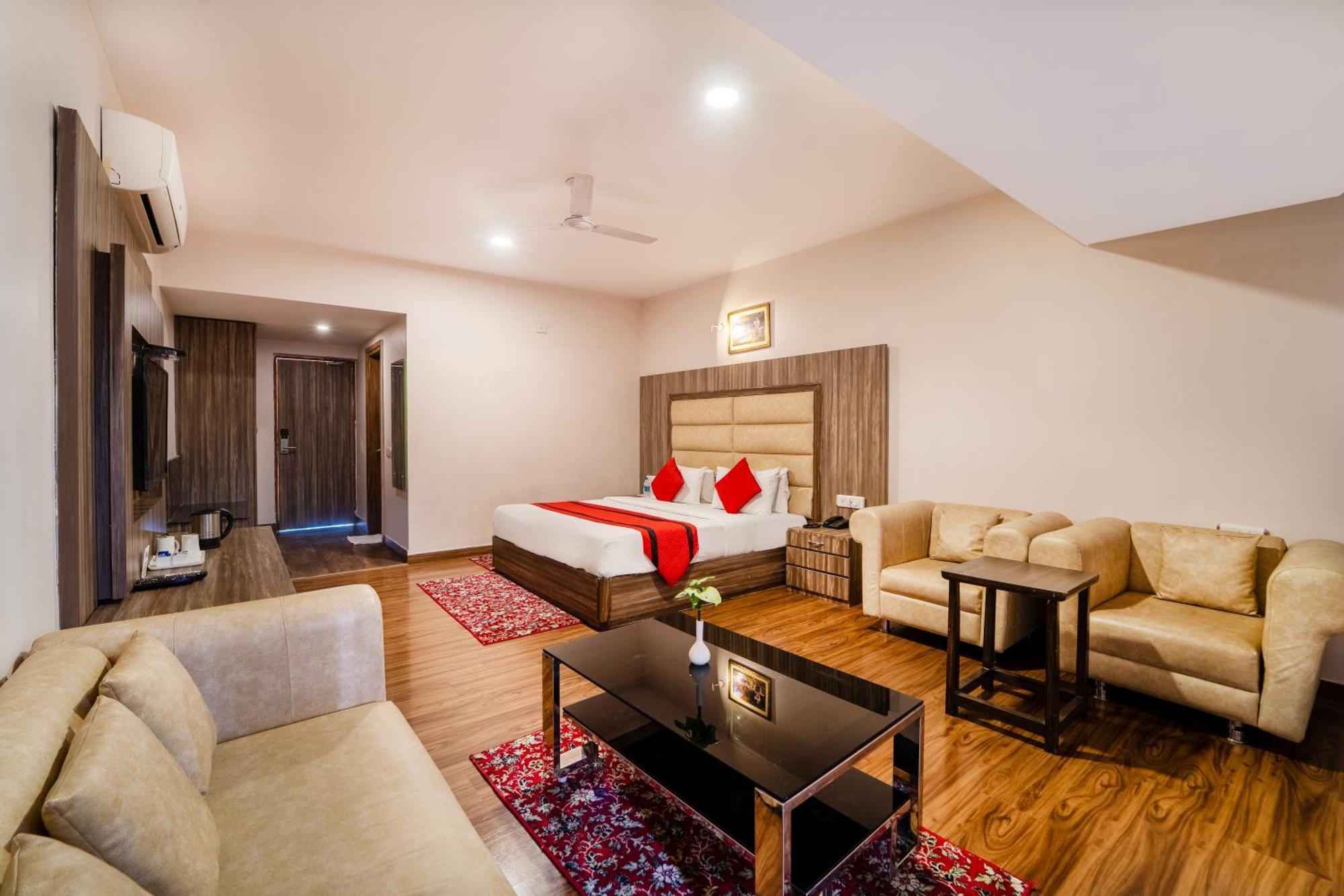Hotel Rama Trident, Katra Katra  Zewnętrze zdjęcie