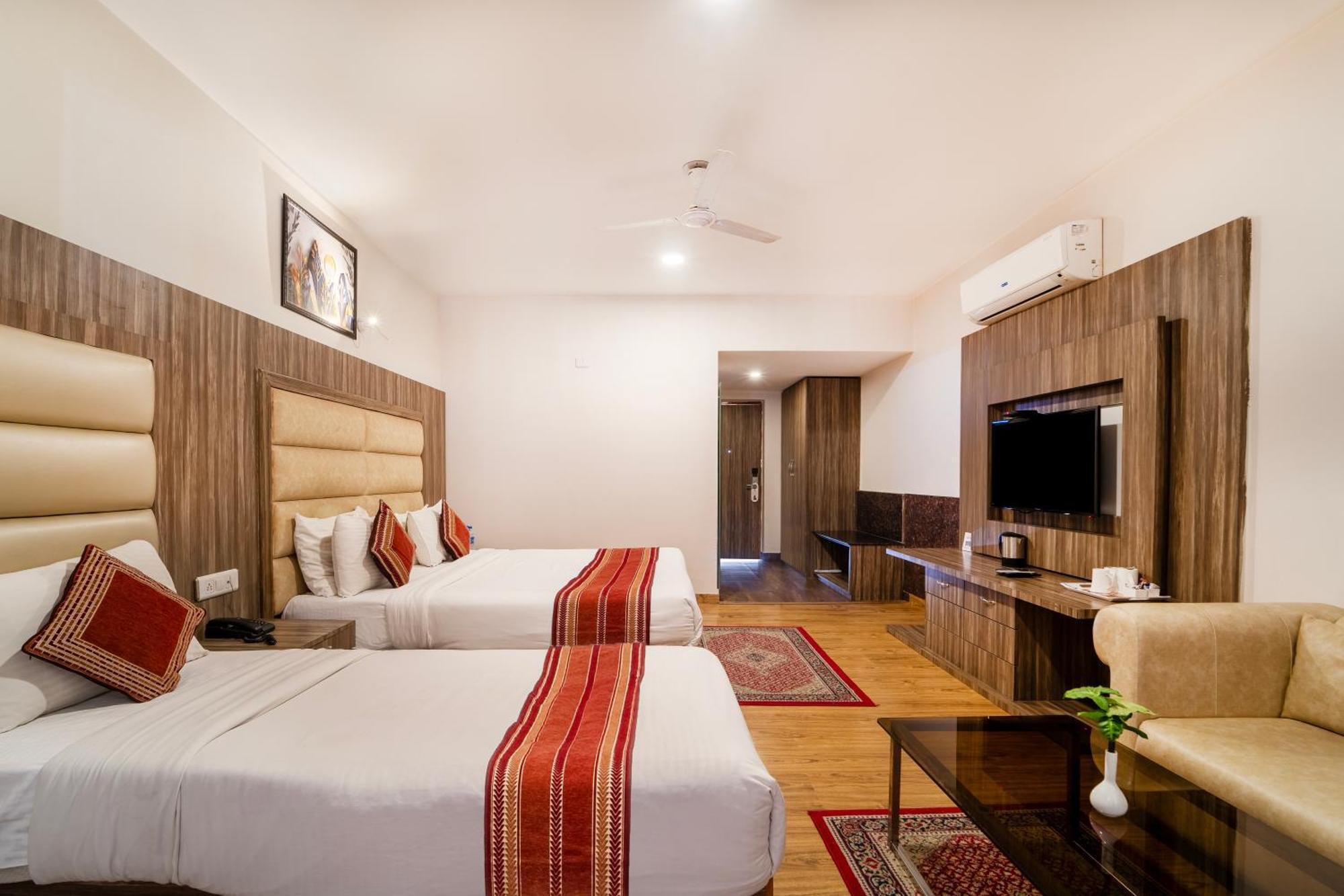 Hotel Rama Trident, Katra Katra  Zewnętrze zdjęcie