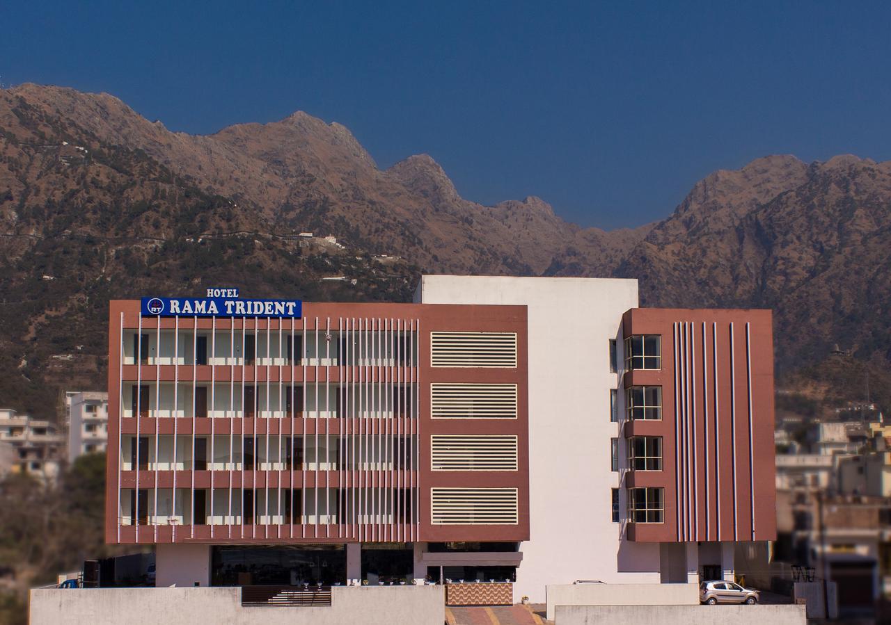 Hotel Rama Trident, Katra Katra  Zewnętrze zdjęcie