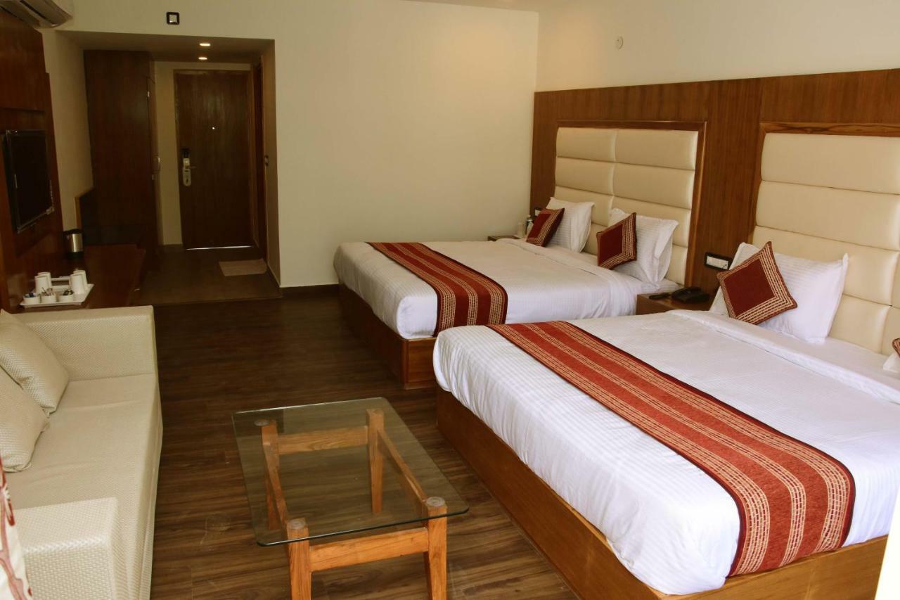 Hotel Rama Trident, Katra Katra  Zewnętrze zdjęcie
